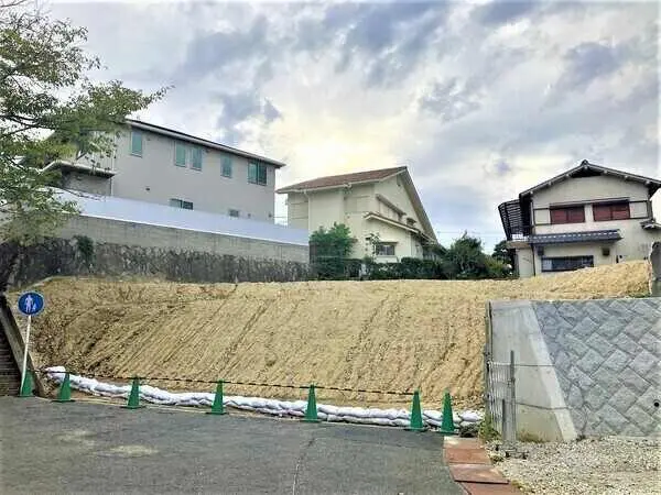 大阪府吹田市佐竹台６丁目 土地