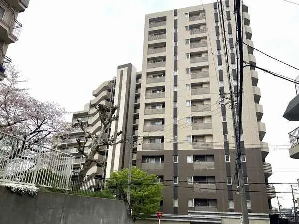 BELISTA吹田山手町