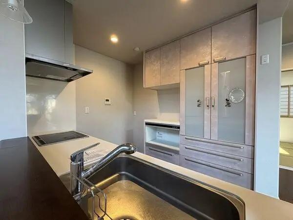 埼玉県草加市原町３丁目 一戸建て