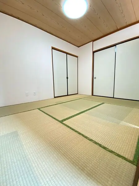 薬師ハイツ