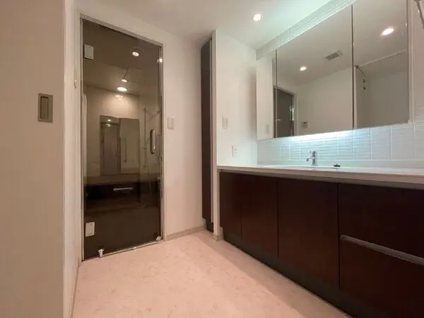 パークハウス一社