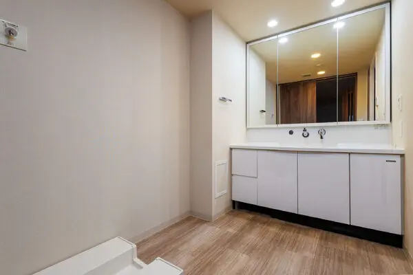 プレミスト京都御所西室町通