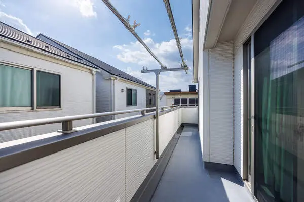 千葉県松戸市新松戸南１丁目 一戸建て