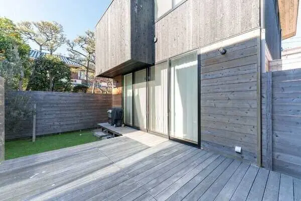 神奈川県藤沢市片瀬海岸２丁目 一戸建て