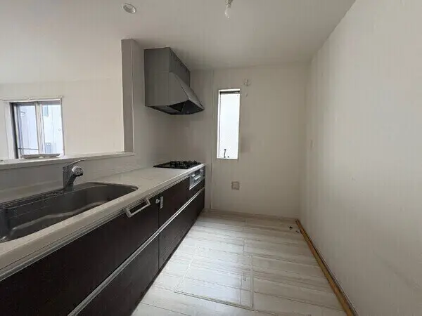 埼玉県所沢市上新井３丁目 一戸建て