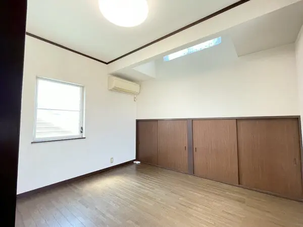 兵庫県尼崎市次屋２丁目 一戸建て