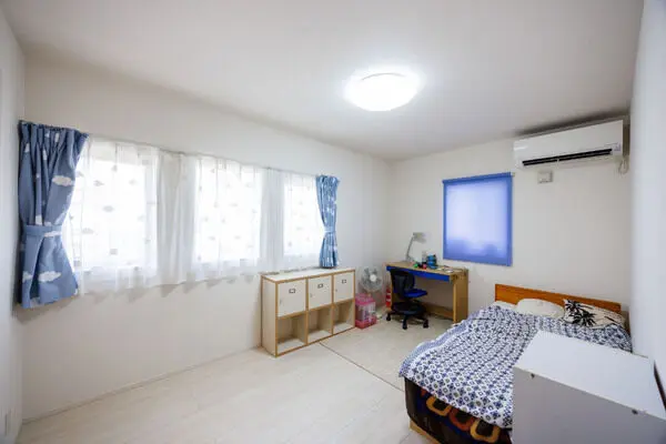 千葉県松戸市新松戸南１丁目 一戸建て