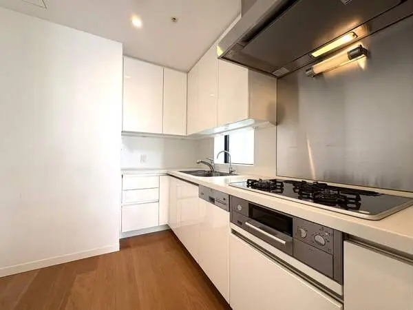 虎ノ門タワーズレジデンス