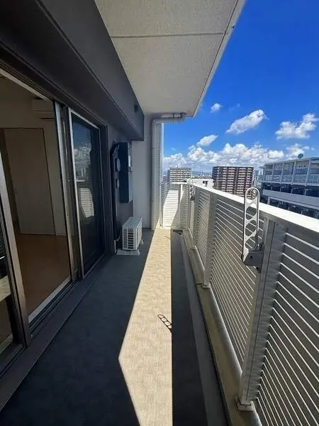 レジュールアッシュ梅田WEST