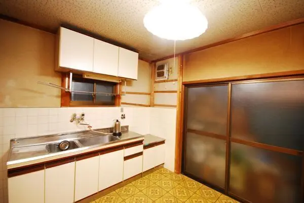 京都府京都市東山区今熊野南日吉町 一戸建て