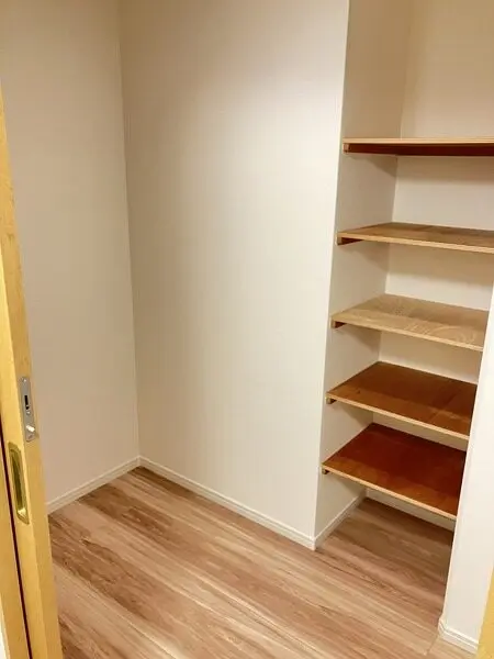 RICイーストコート11番街 3番館