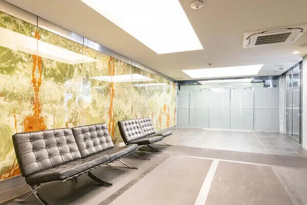 プレミスト明石町