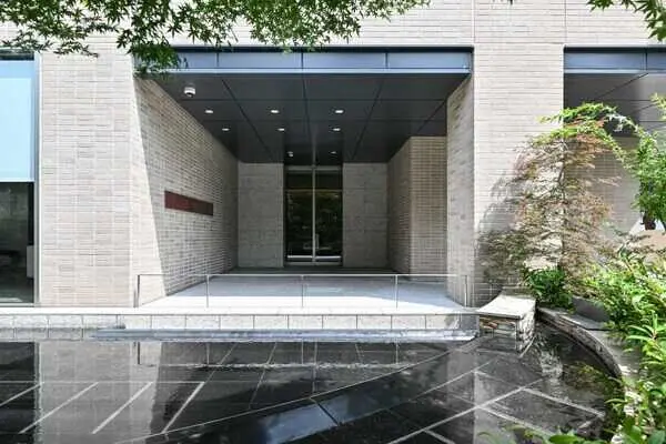 ザ・パークハウス西新宿タワー60