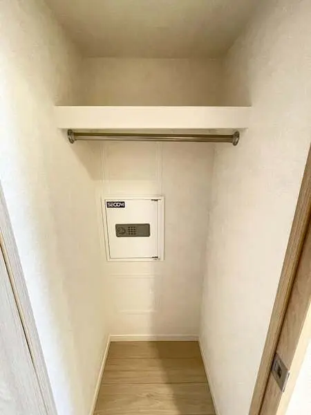 グローリオ新宿夏目坂