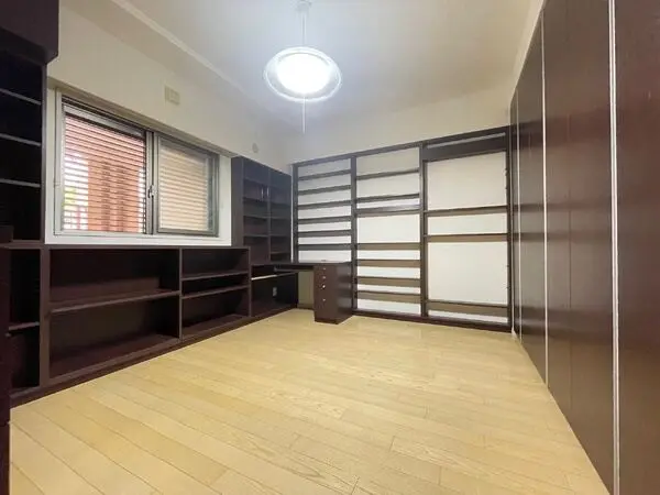 パークハウス一社