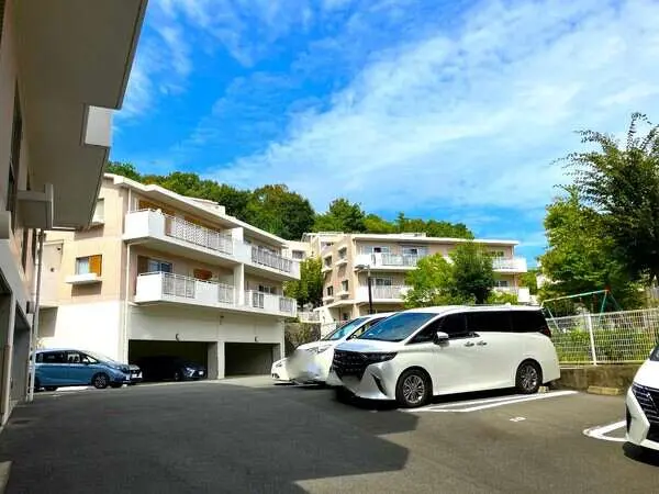 ロイヤルヒルズ箕面