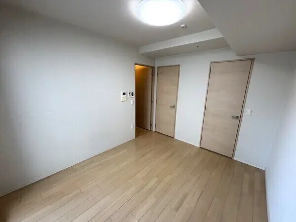 プレミスト南船場