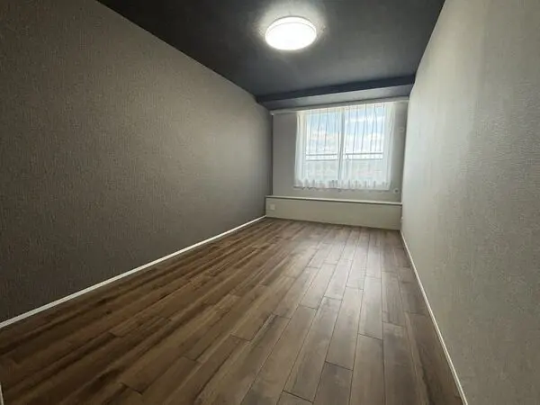 RICウエストコート3番街1番館