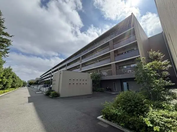 デュオセーヌ国立