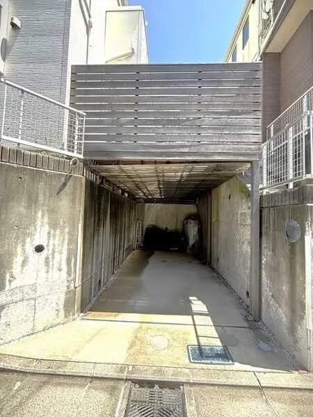 神奈川県横浜市戸塚区戸塚町 一戸建て