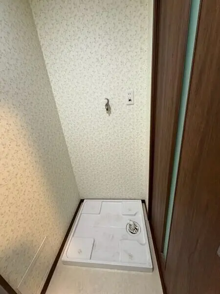 赤門ロイヤルハイツ