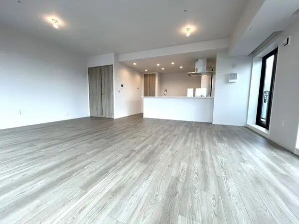ジオタワー堺筋本町