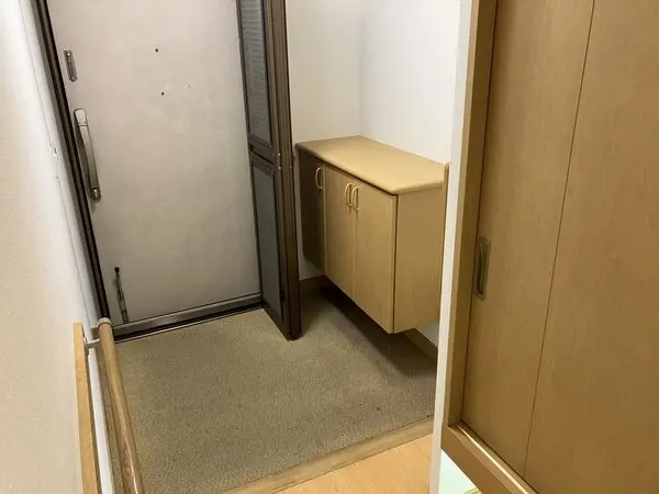 RICイーストコート11番街 2番館