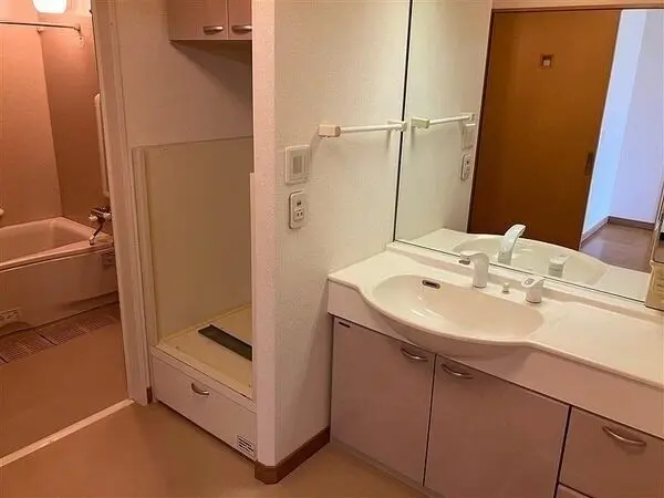 RICイーストコート11番街