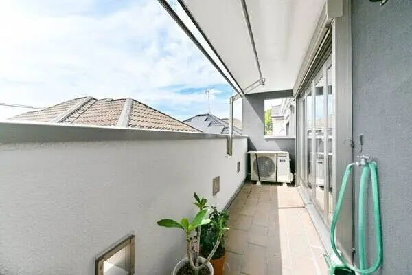 神奈川県横浜市青葉区荏子田１丁目 一戸建て