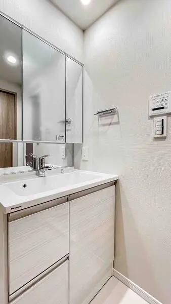 クリオ吉野町参番館