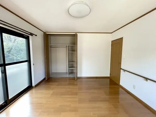 愛知県名古屋市守山区翠松園３丁目 一戸建て
