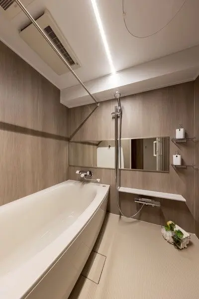 RICウエストコート5番街2番館