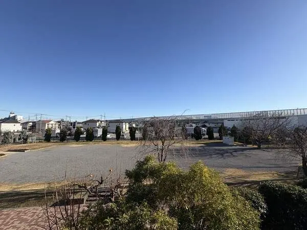 埼玉県草加市原町３丁目 一戸建て