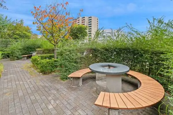 クレストスカイウイング