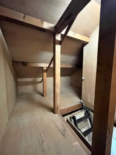愛知県名古屋市守山区翠松園１丁目 一戸建て