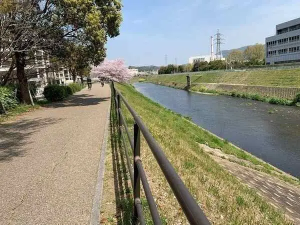 ブランズ六地蔵ユニハイム