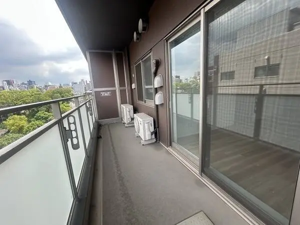 シエリアタワーなんば