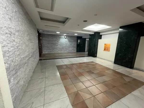 ファミール心斎橋EAST