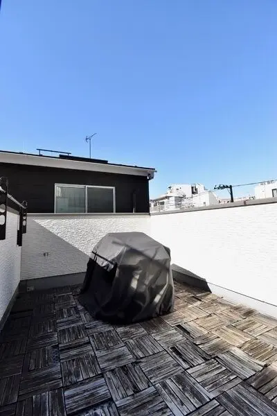 東京都新宿区山吹町 一戸建て