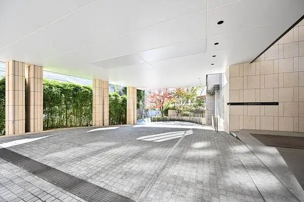 ブランズ麻布狸穴町