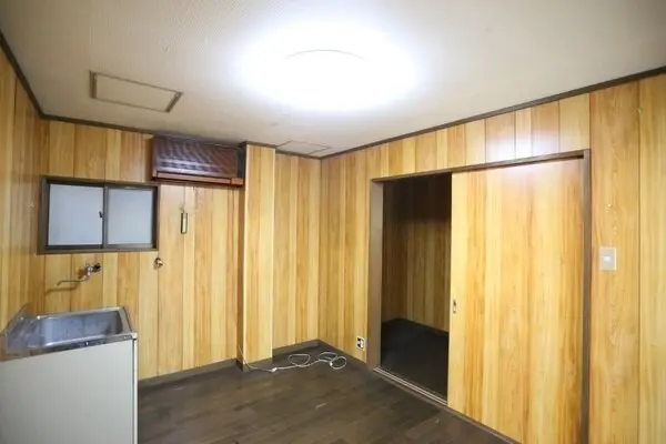 愛知県名古屋市昭和区吹上町１丁目 一戸建て