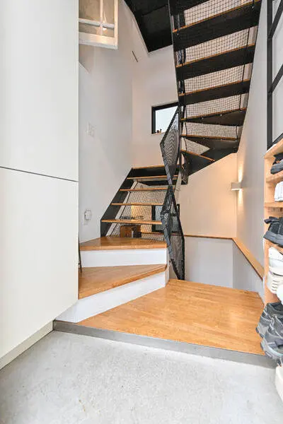 東京都渋谷区富ヶ谷２丁目 一戸建て