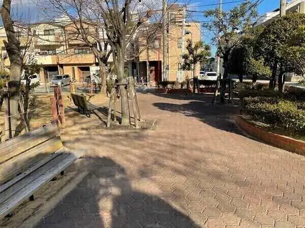 ファミール武庫川東