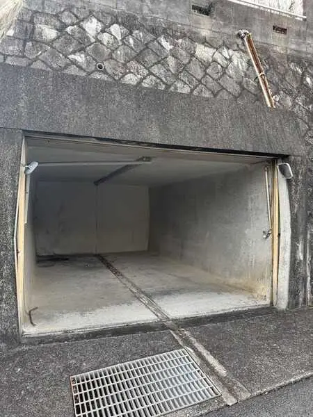 兵庫県宝塚市仁川高丸１丁目 一戸建て