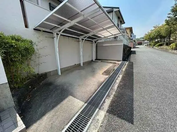 兵庫県三田市あかしあ台１丁目 一戸建て