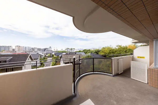 RICウエストコート5番街2番館