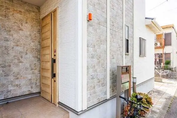 千葉県松戸市新松戸南１丁目 一戸建て