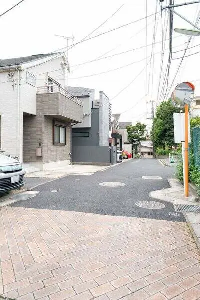 東京都世田谷区弦巻２丁目 一戸建て