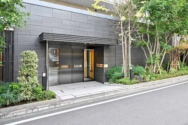 ザ・パークハウス横浜伊勢町