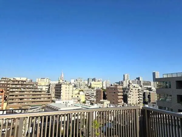 東京都新宿区若葉１丁目 一戸建て